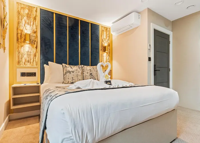 Hotel Holloway